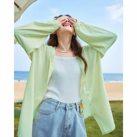 唐狮春夏季新款女净色皱感连帽长袖空调衫休闲透气轻薄外套商品大图