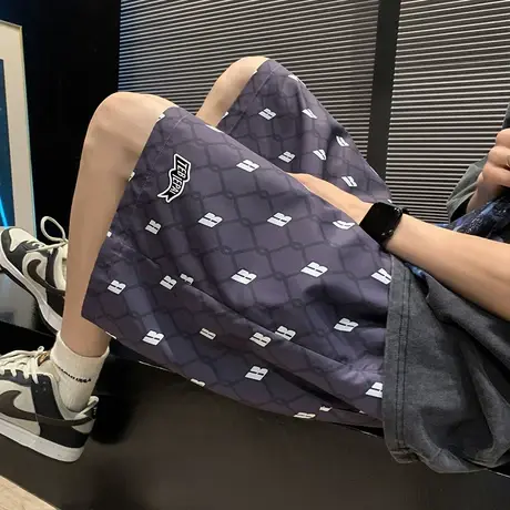 短裤男夏季薄款居家休闲外穿冰丝宽松潮流速干运动篮球五分沙滩裤商品大图