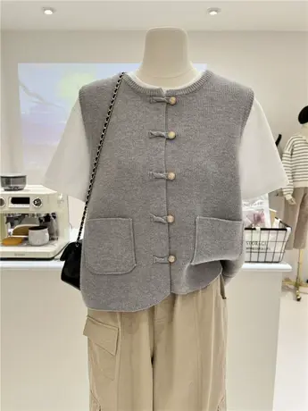 国风盘扣复古针织马甲女开衫系扣外穿宽松无袖坎肩新中式毛衣背心图片