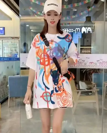 欧货中长款短袖T恤女装2023年春夏季新款宽松慵懒风彩色涂鸦上衣图片