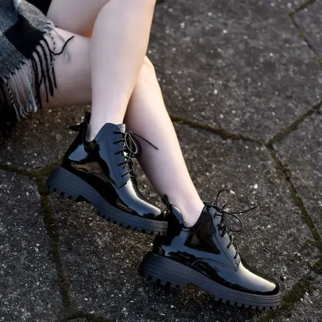 Artmu阿木【断码清仓】厚底马丁靴女漆皮短靴裸靴百搭靴子短筒靴图片