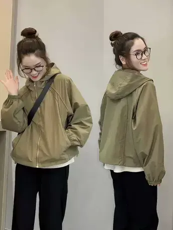 连帽夹克棒球服女2023新款秋季韩版宽松百搭拉链冲锋衣风衣短外套图片