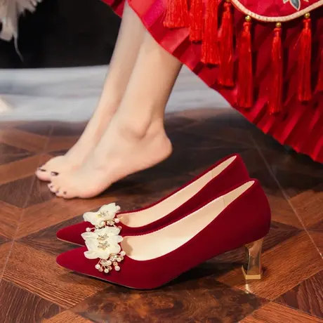 红色尖头高跟婚鞋女秀禾服新娘鞋2023秋冬新款孕妇百搭中式礼服鞋商品大图