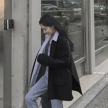 春秋新款条纹衬衫领拼接西装女韩版宽松大码开叉假两件外套西服潮商品大图