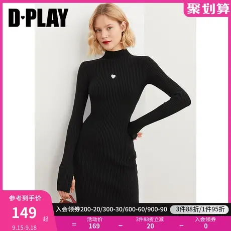 DPLAY秋装新新款简约风黑色爱心斜角刺绣装饰长袖针织连衣裙图片