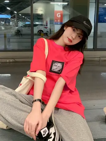 短袖t恤女2023年春夏季新款宽松美式复古设计感玫红色纯棉上衣潮图片