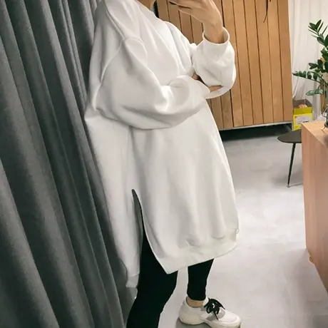 纯诗曼秋冬新款圆领套头卫衣女中长款侧开叉宽松大码时尚打底衫潮图片