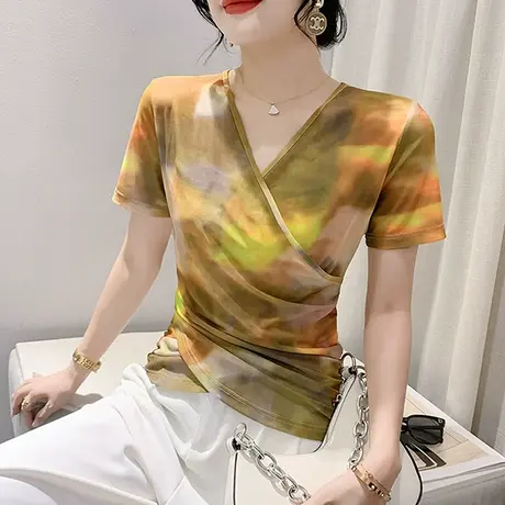 欧货交叉V领短袖T恤女时尚性感小衫复古印花气质上衣修身网纱体恤图片