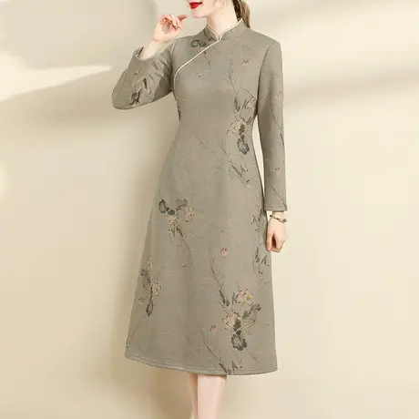 水墨青华2023冬季新品简约中长款A字裙显瘦长袖打底曼丽绒连衣裙商品大图