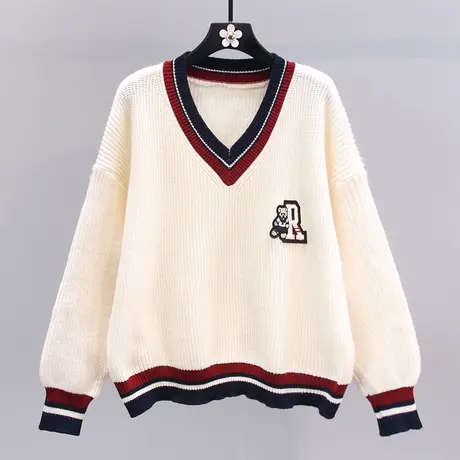 V领卡通小熊毛衣女秋冬2023新款日系宽松学院风时尚减龄针织上衣图片