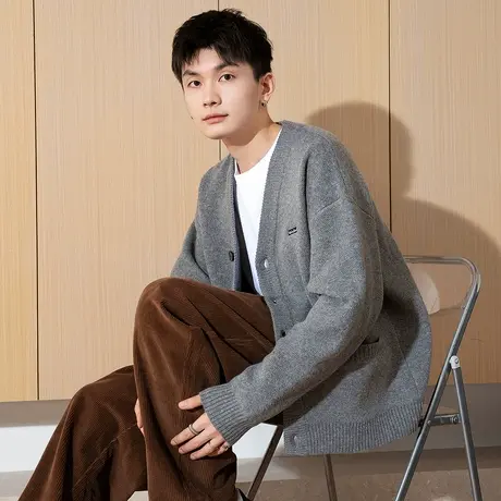 唐狮春新款男士毛衣针织开衫日系休闲v领系扣毛衫外套宽松TE图片