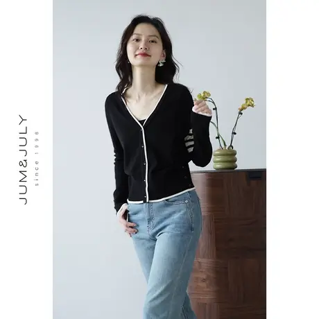 嘉茱莉2023早秋新款绵羊毛V领针织衫女秋季薄款撞色条纹针织上衣商品大图