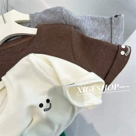 重工刺绣纽扣笑脸t恤女春2024新款加厚仿羊绒宽松卷边短袖打底衫商品大图