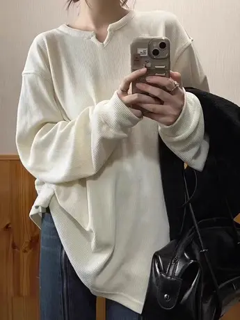 长袖t恤女秋季V领内搭小众设计感宽松打底衫慵懒风港味chic上衣服商品大图