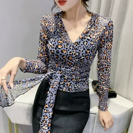 时尚开衫女外搭春秋薄款外套小披肩加绒ins潮性感豹纹V领长袖上衣商品大图