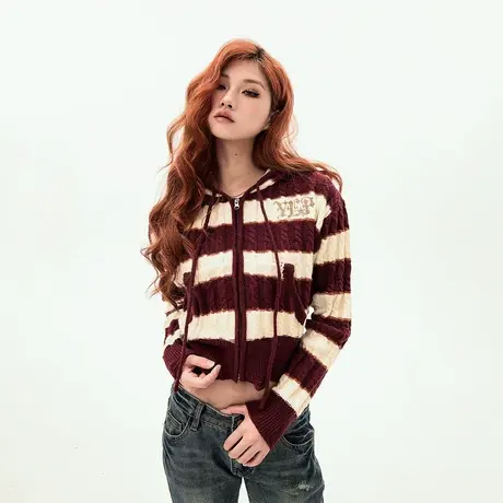 【好物体验专享】美式复古紧身短款条纹毛衣女秋冬2023新款潮牌图片