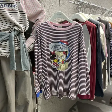 2023春秋装新款字母卡通图案条纹拼色宽松长袖T恤女打底衫上衣服图片