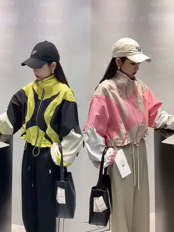 时尚撞色短款棒球服女春装休闲外套小个子夹克2023年新款欧洲站潮图片