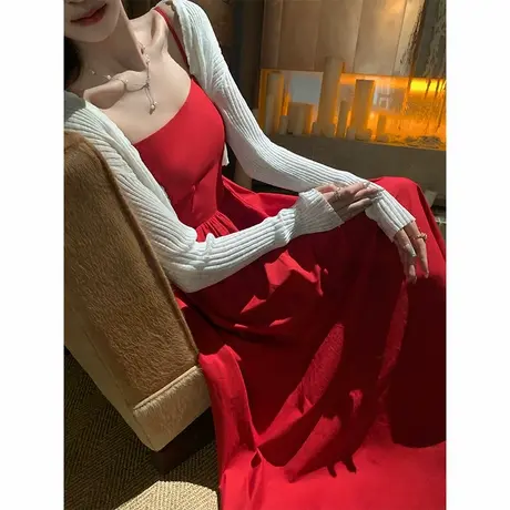 韩语琳 6/30 复古法式红色高级感度假风露背绑带女连衣裙夏季新款图片