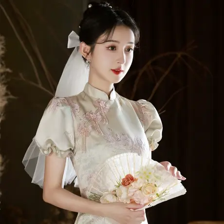 粉色旗袍订婚礼服女夏季法式小个子改良年轻款少女高级感连衣裙图片