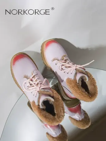 2023新款冬复古仙女粉色马丁靴真皮粗跟短靴女真毛保暖防滑雪地靴商品大图