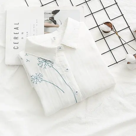 田园风日系文艺小清新绣花双层纱白色衬衫女长袖百搭简约打底衬衫图片