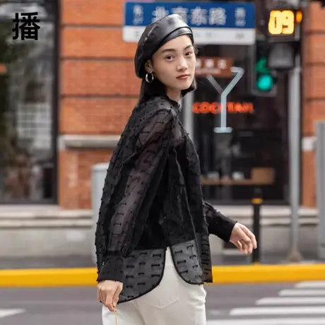 播2023秋季新款拼接透视小众设计感系扣宽松长袖衬衫女DDQ2CD5015商品大图