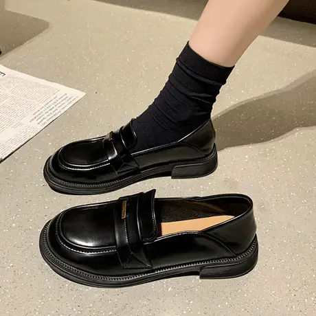 黑色英伦风粗跟小皮鞋女2024夏季新款百搭设计感小众一脚蹬乐福鞋图片