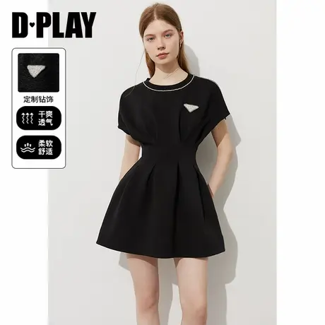 DPLAY2025年夏季新款黑色短袖连衣裙女短款休闲气质短袖裙子短裙图片