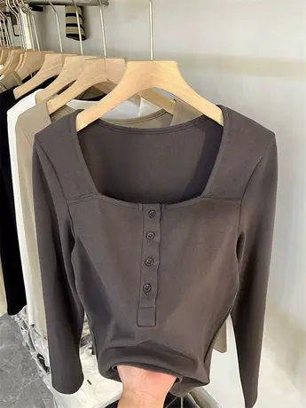 欧货方领针织衫纽扣拼接长袖上衣女2023早秋款修身螺纹内搭打底衫商品大图