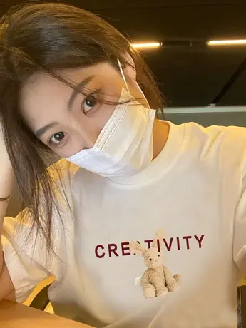 日系短袖女t恤夏设计感小众独特上衣服纯色百搭宽松体恤正肩小衫商品大图