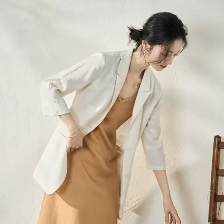 【商场同款】茵曼气质优雅小西装外套2023夏季女装新款休闲薄西服图片