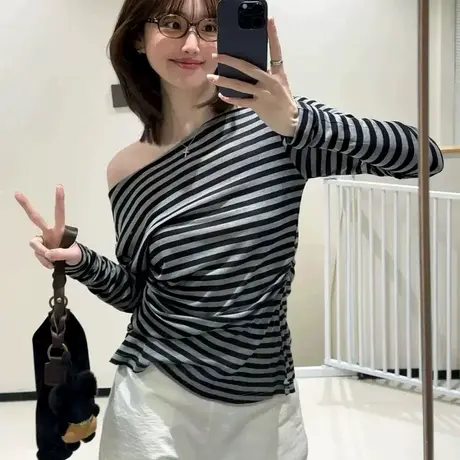 条纹一字斜肩露肩长袖T恤女春秋修身韩版内搭可外穿打底衫上衣潮图片