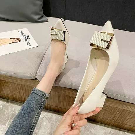 2023年新款春季浅口单鞋尖头高跟鞋设计感小众方扣粗跟上班职业鞋商品大图