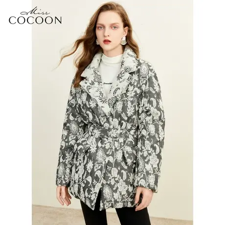MissCOCOON中长款翻领外套2023年冬新款气质灰白提花西装式羽绒服商品大图