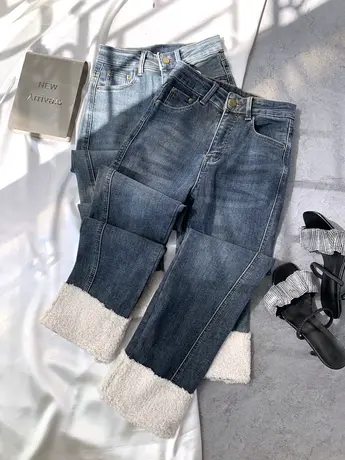 韩版羊羔毛翻边牛仔直筒裤2023秋冬薄绒新款窄脚裤显瘦高腰烟管裤图片