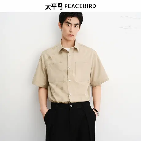 【商场同款】太平鸟男装立体提花短袖衬衫潮外穿式上衣B1CJF3130商品大图