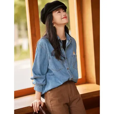 时尚百搭牛仔衬衫外套2023年秋季新款女温柔翻领宽松显瘦通勤上衣图片