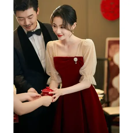 敬酒服新娘婚宴便装法式平时可穿订婚礼服女夏季红色连衣裙回门图片