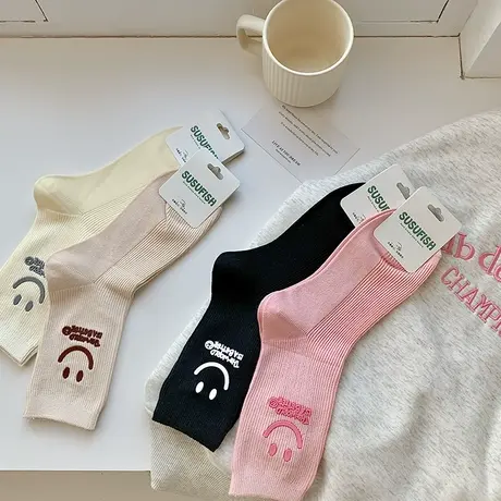 中筒袜女2024春季新款笑脸网红棉袜小众风时尚外穿学生个性堆堆袜商品大图