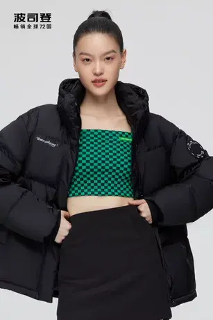 波司登奥莱女士短款时尚廓形抽绳连帽设计多维印花羽绒服外套舒适图片