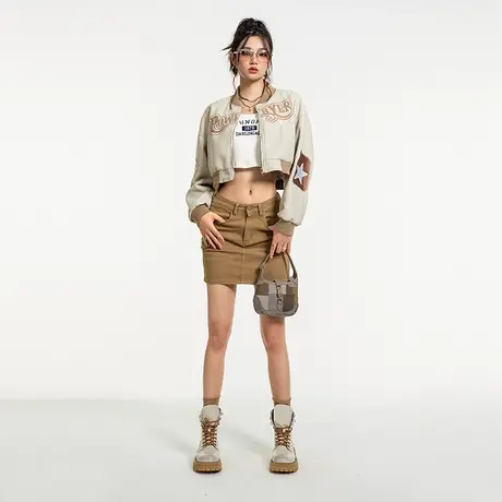 秋季棒球服外套女潮牌2022年新款春秋款小众短款皮衣夹克辣妹上衣图片