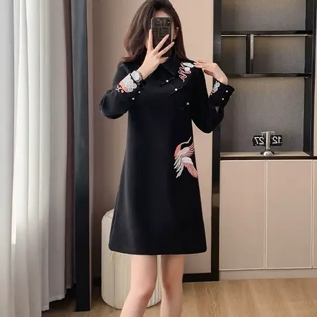 时尚中长款打底衫女春秋冬2024新款高级感刺绣复古中式连衣裙上衣商品大图