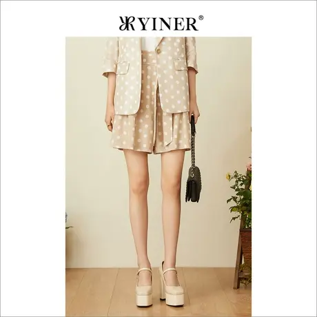 YINER音儿女装夏季撞色波点真丝休闲短裤图片