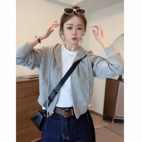 灰色开衫连帽卫衣女早秋款2025新款设计感宽松小个子短款上衣外套图片