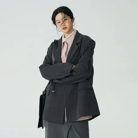 omont蛋挞家 人字纹双排扣西装外套女春季2023新款高级感短外套商品大图