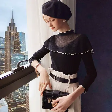 【直播】粉红大布娃娃甜美花边领镂空荷叶边针织衫商品大图