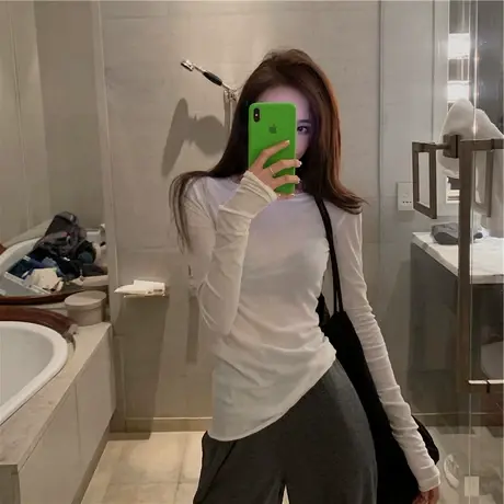 初秋女上衣轻熟2019新款冰丝糖果色t恤长袖微透性感修身打底衫薄图片