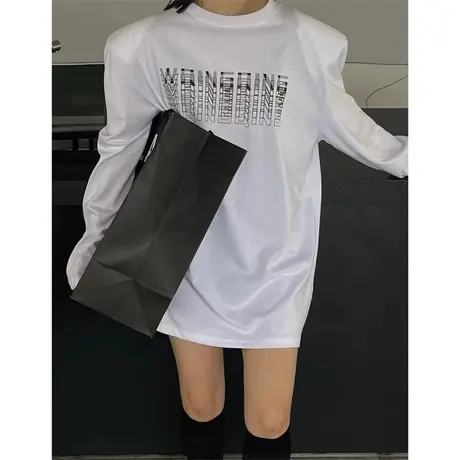 韩国东大门2023春季新款韩版字母印花垫肩宽松百搭洋气长袖T恤女图片