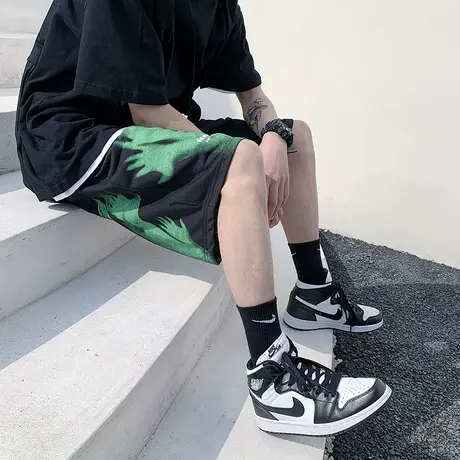 2024短裤男潮流夏季新款五分沙滩裤宽松速干大裤衩外穿休闲运动裤商品大图